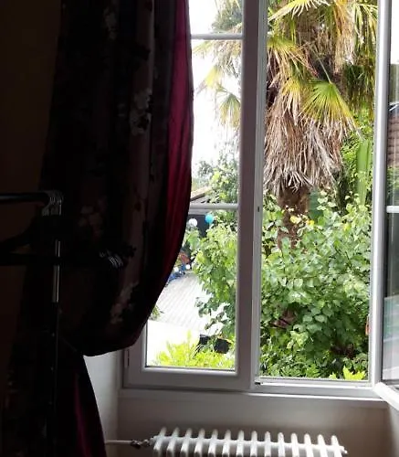 Buky Palace منزل للإقامة بونس