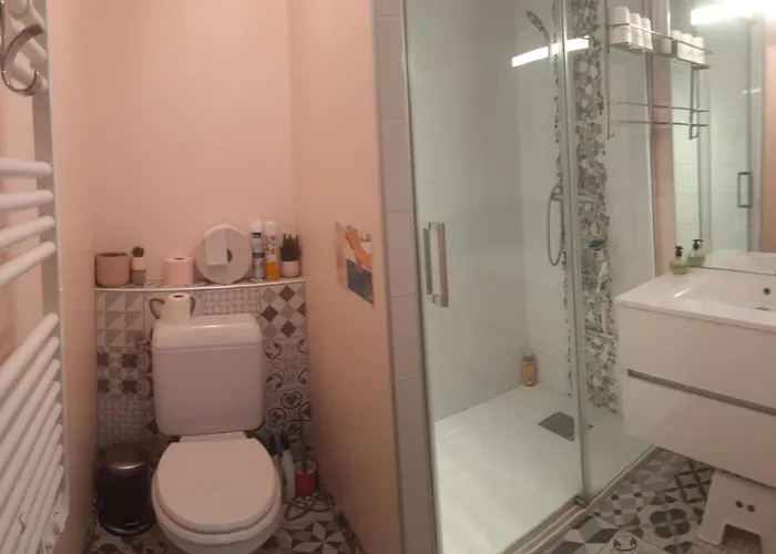 Buky Palace منزل للإقامة بونس