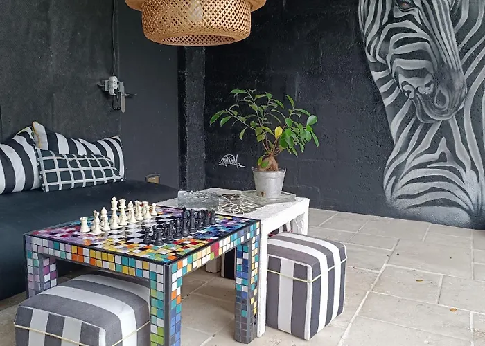 Buky Palace * بونس